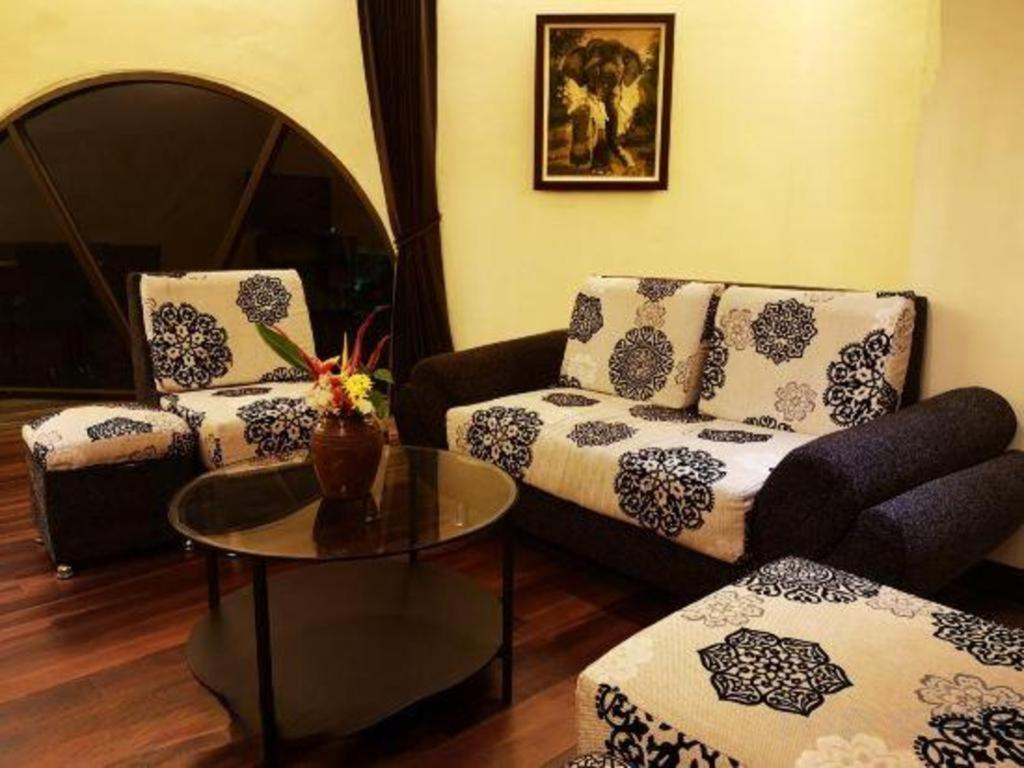 Phonethip Plaza Hotel Vientiane Exterior foto